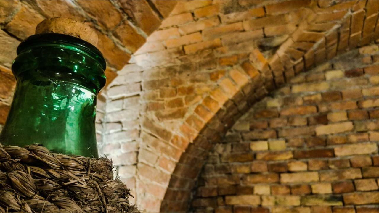 Agriturismo "Le Giustizie" Agliano Terme Εξωτερικό φωτογραφία